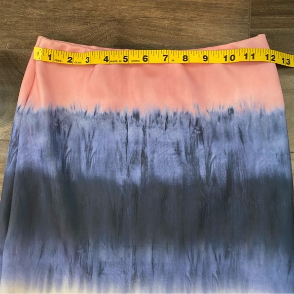 ASOS Peplum Hem Scuba Pencil Skirt In Watercolor Ombré Print - Picture 5 of 6